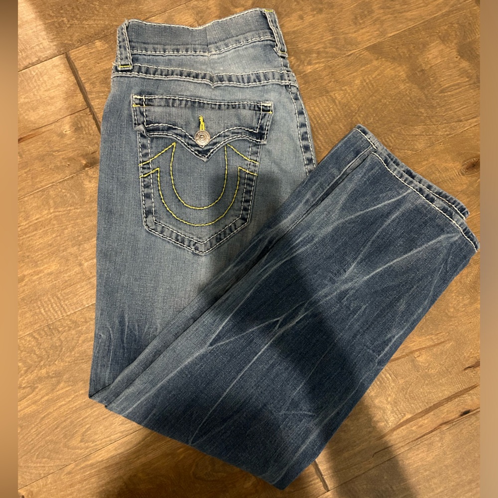 NEW True Religion light wash jeans! Never Worn!!